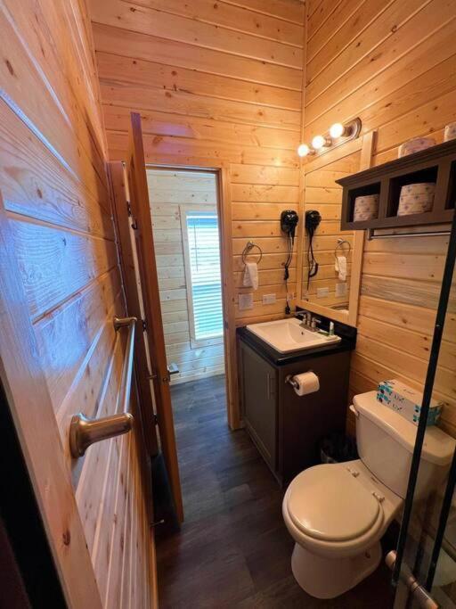 Chalet 065 Star Gazing Tiny Nr Grand Canyon South Rim Sleeps 8 *